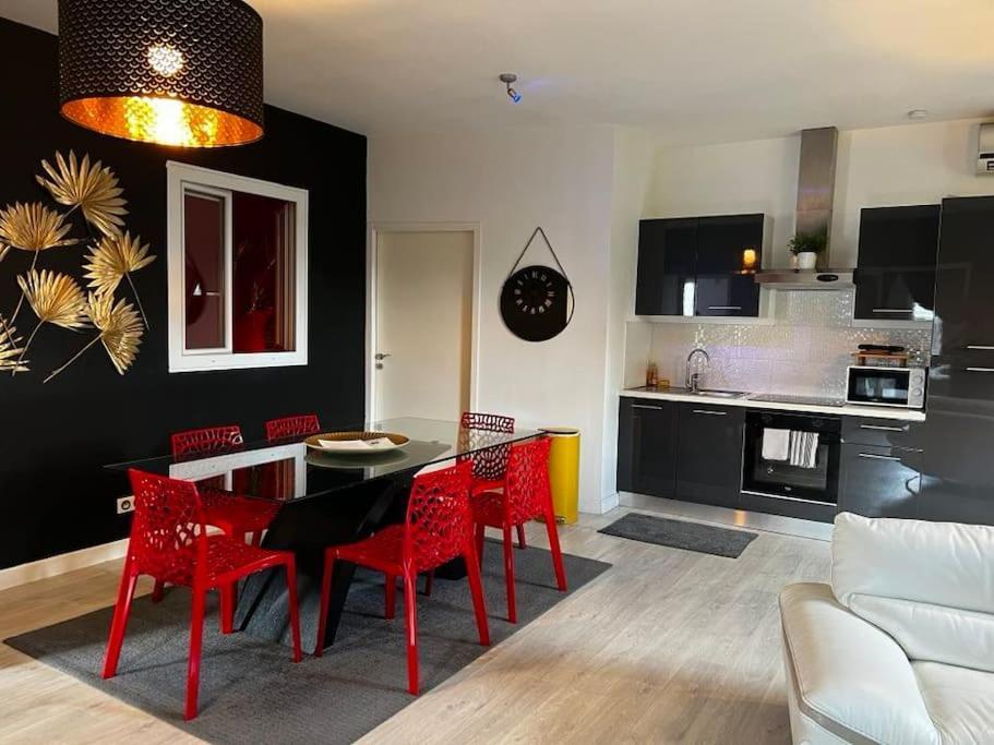 Destination Confidentielle Leilighet Clermont-Ferrand Eksteriør bilde